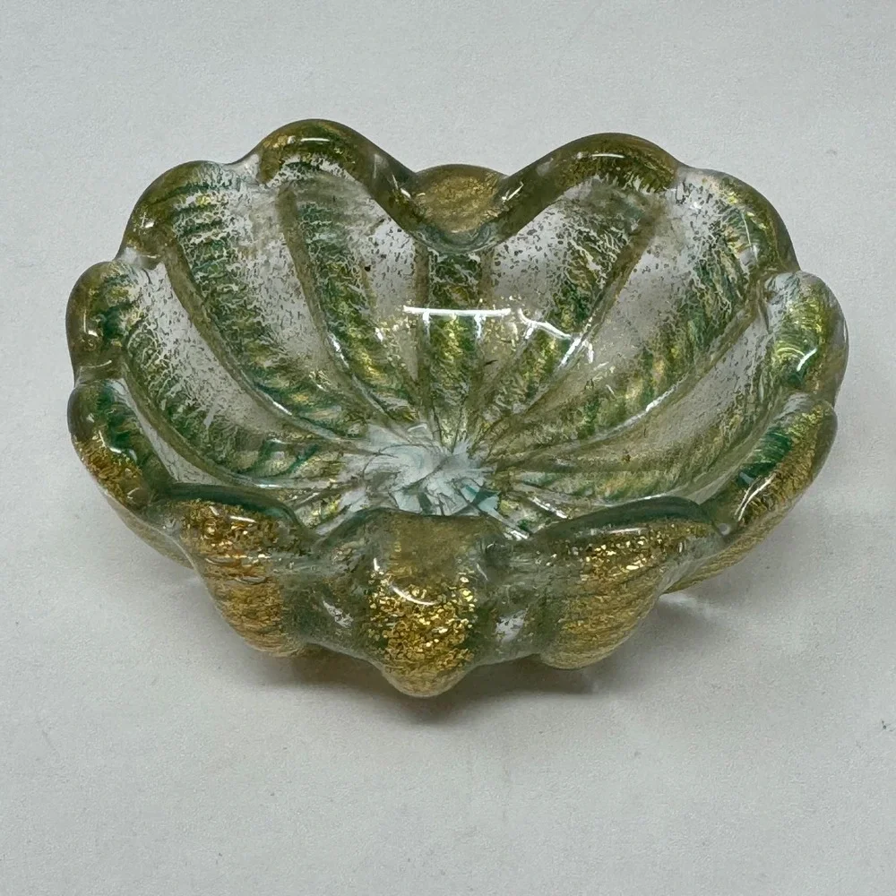 MCM Barovier and Toso Murano Green Gold Flecks Italian Art Glass Scalloped Bowl